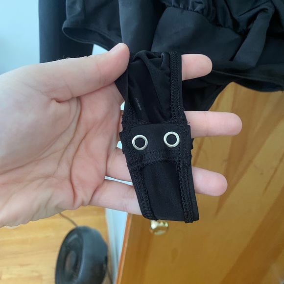 Express Body Suit (black). Perfect for a night out! - Picture 3 of 4